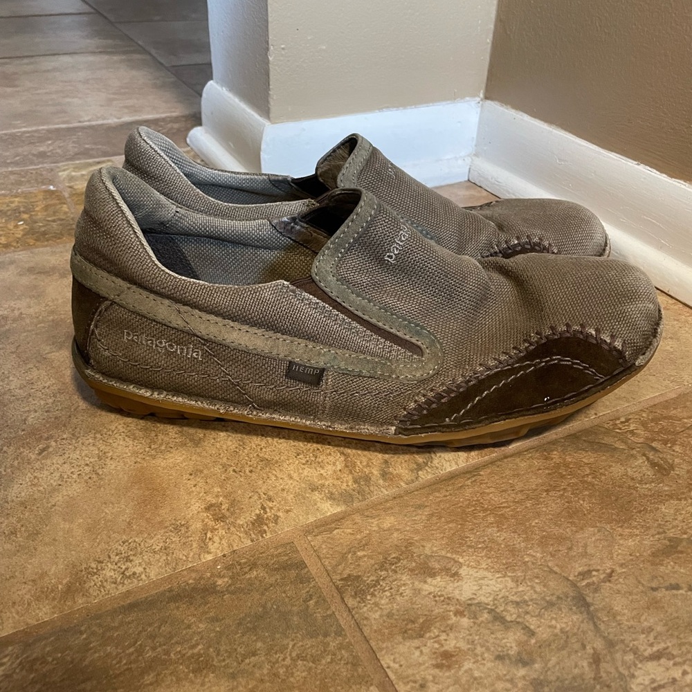 Patagonia Men's Olive and Brown Slip-On Loafers gallo alpaca brown 10 hemp shoes